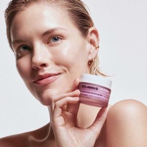 Solawave
Solabiome Nourishing Moisturizer